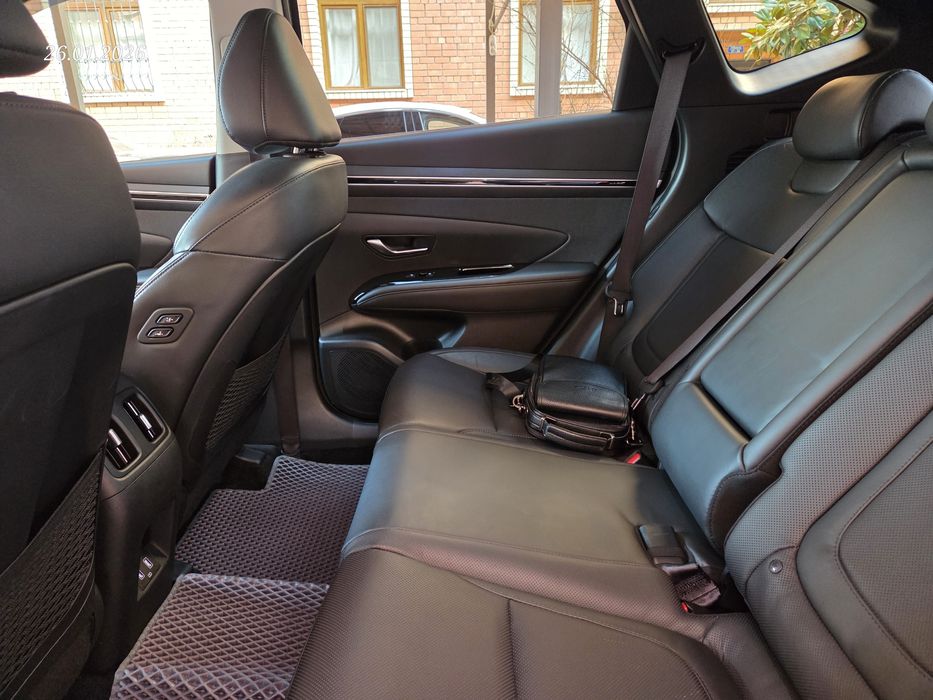 HYUNDAI Tucson 2.5 full