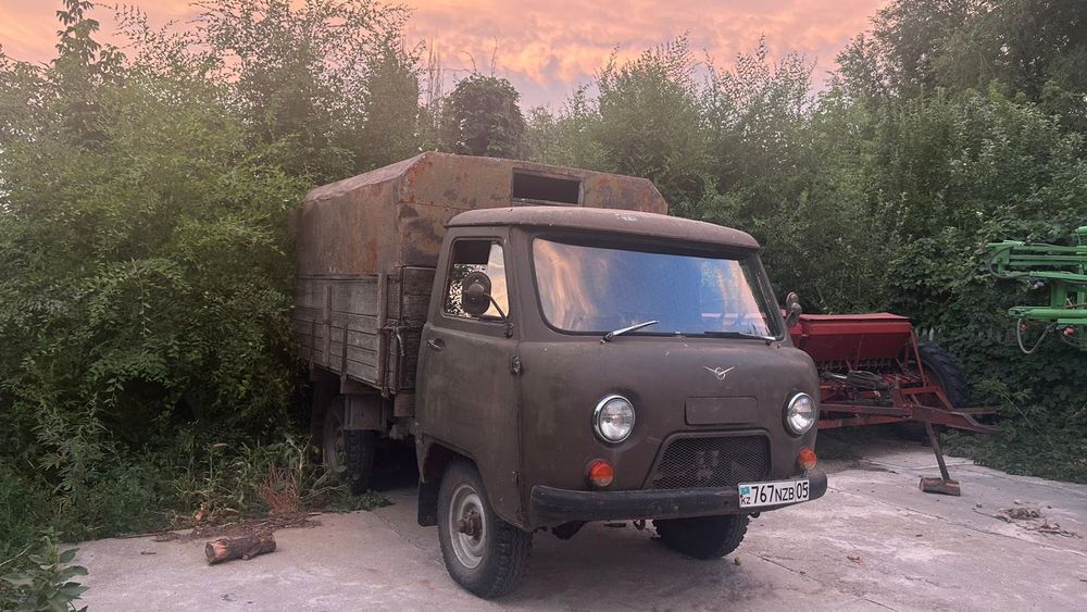 Уазик , УАЗ 3303
