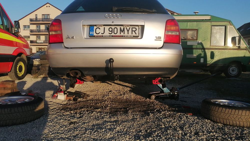 AUDI A4 Avant 2002 — imagine 4