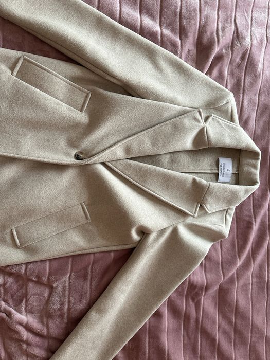 Ново  пролетно палто STRADIVARIUS