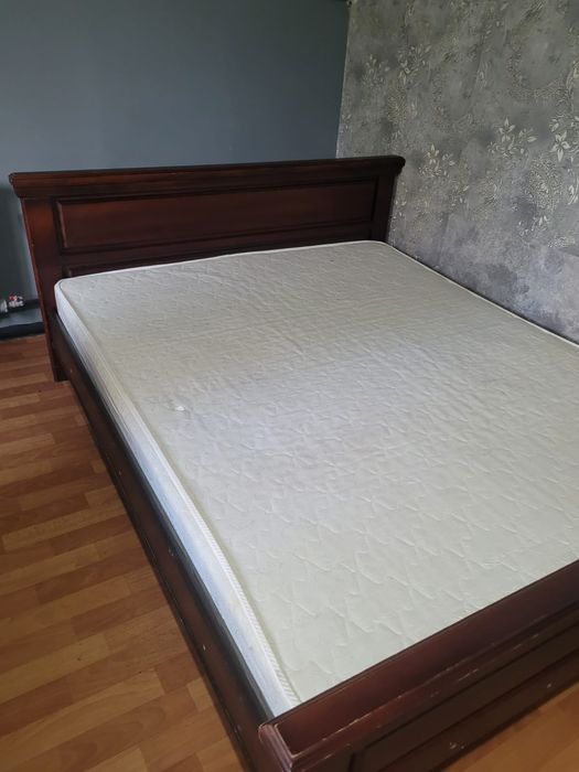 Кровать деревянная двухспалка