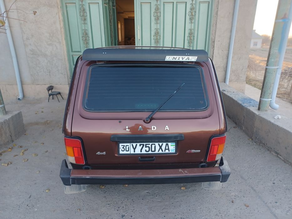 Vaz Niva 4×4 sotiladi