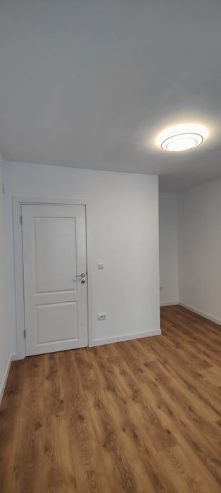Apartament 2 camere decomandat.Bd.15 noiembrie