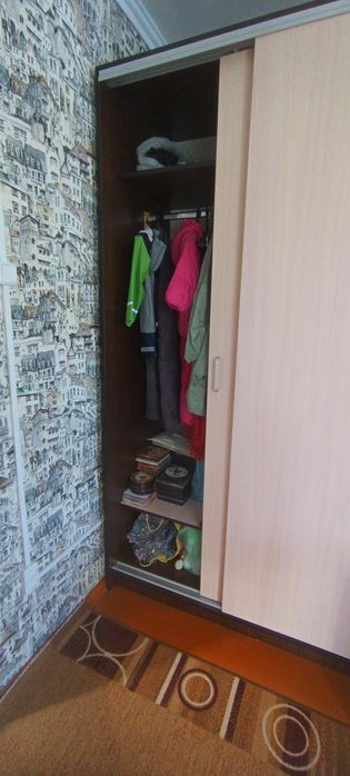 Шкаф купе комбинированный.