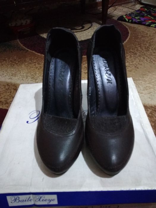 Продаются туфли б/у