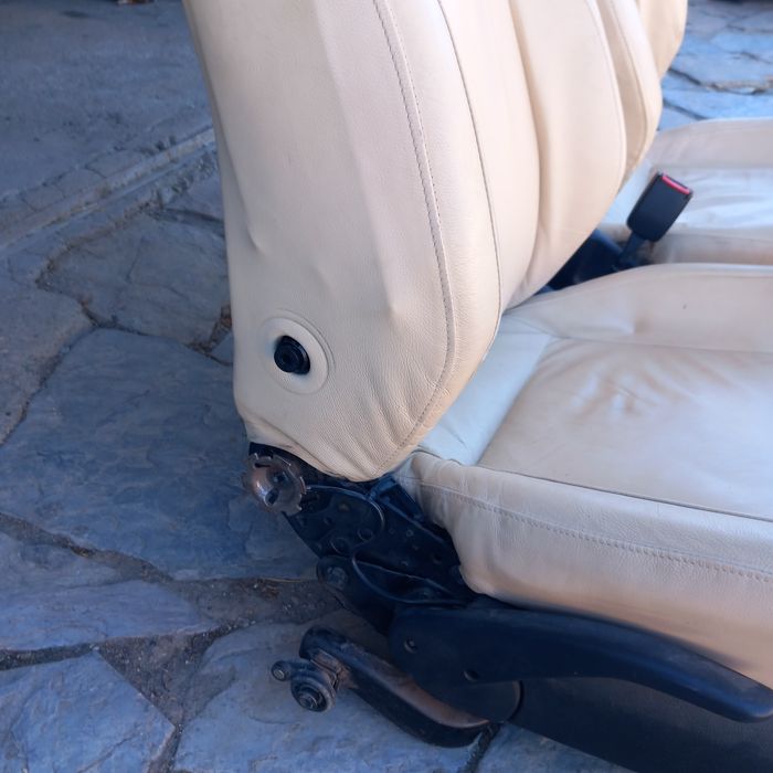 Седалки Голф 4 2 врати