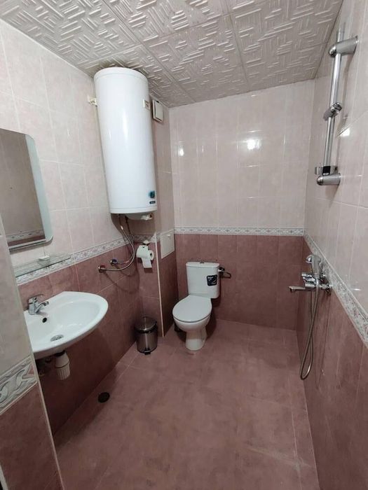 Дава се под наем Двустаен апартамент в Бургас, Меден рудник - зона В - 57 кв.м за 255 € - Снимка #4