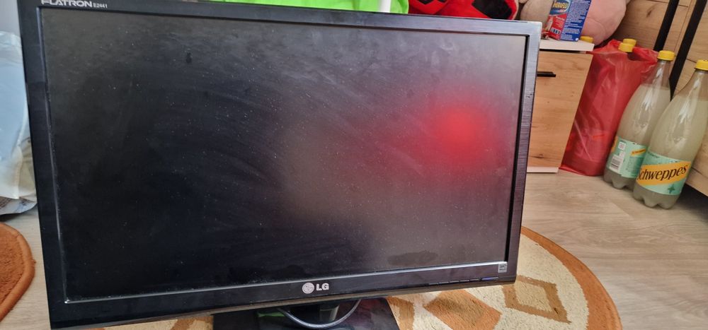 Monitor LG  bun ieftin