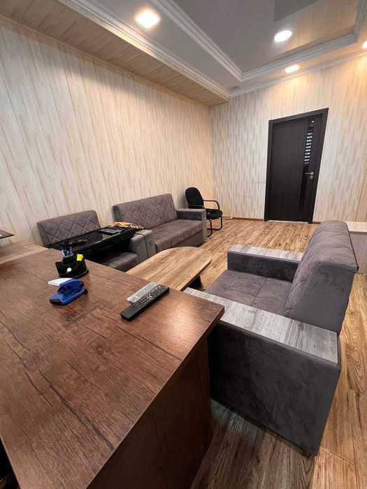 Джами 800м. Сдам в аренду офисы от 20кв.м. до 40кв.м. на 1 линии.