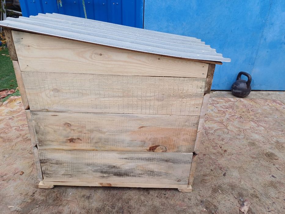 Продам будку для собаки