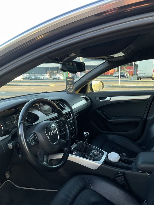 Vand audi a4 B8 2.0tdi 2010