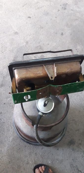 Газовый грелка почти новый