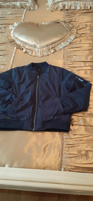 Осенняя  куртка на подростка