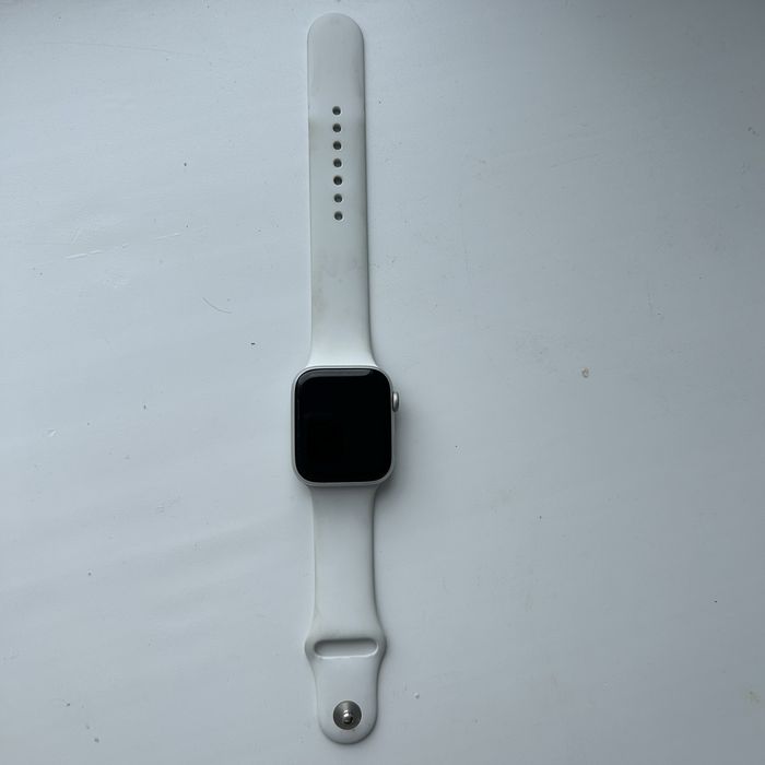 Apple Watch SE 44 mm, белый, оригинал