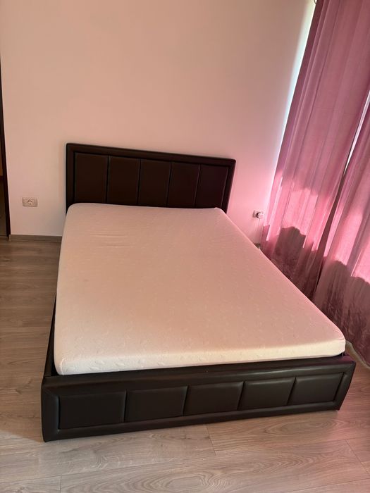 Pat cu saltea de vanzare