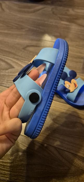 Sandale baietei marime 24-25