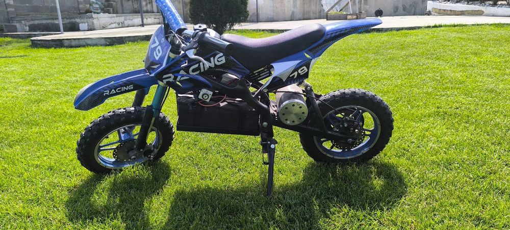 Електрически кросов мотор