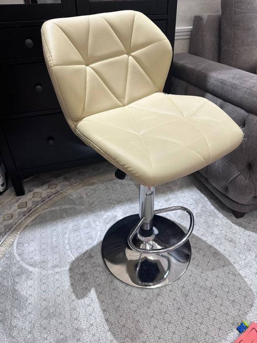 Стул барный Mantana