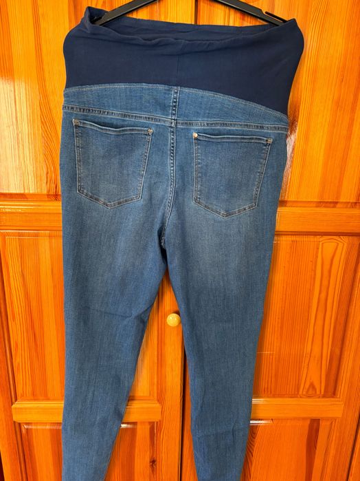 Дънки за бременни HM