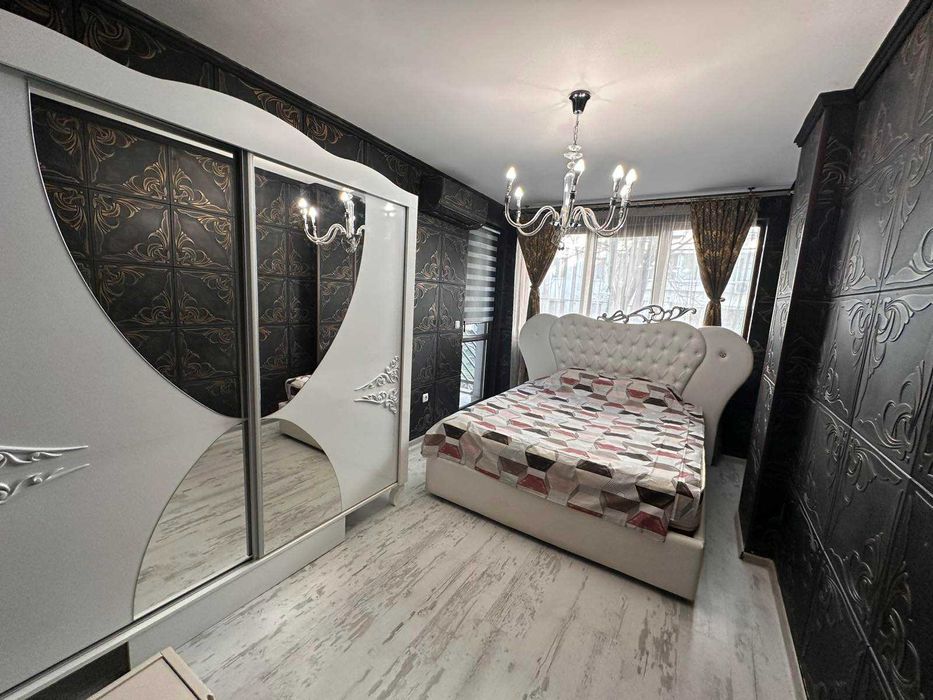 Дава се под наем Тристаен апартамент в Варна, Левски - 105 кв.м за 1495.83 € - Снимка #6