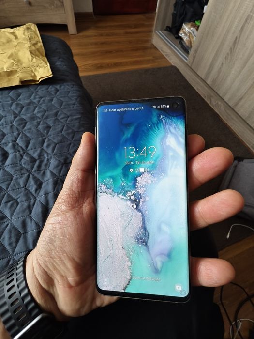 Telefon Samsung s10 - stare foarte buna