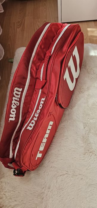 Продававм 2 тенис сака Wilson