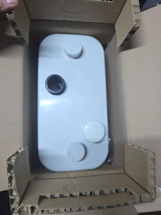 Pompă de ridicare SFA Sanispeed+ 4 intrări, Debit mare Angrenaj redus