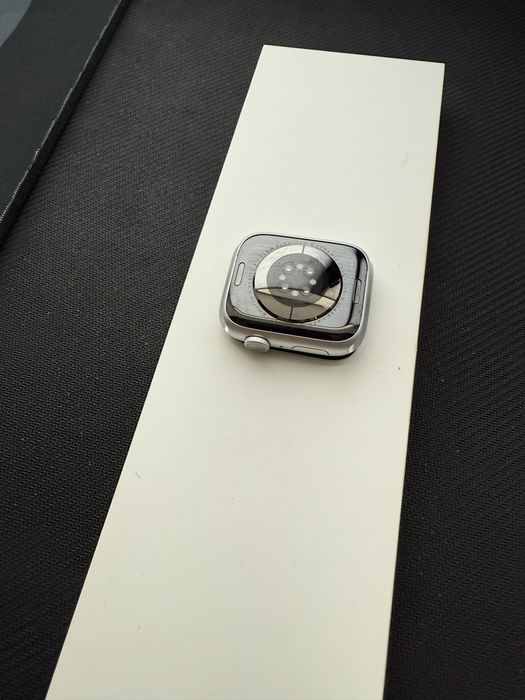 Apple watch 9 45mm silver