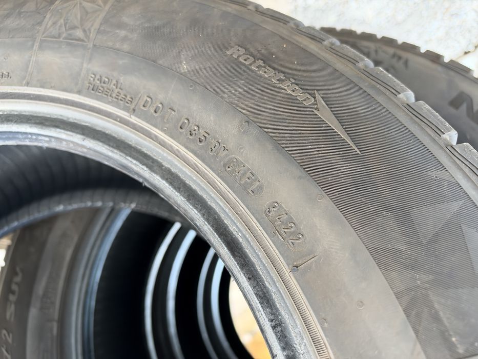 4бр. ЗИМНИ Гуми С Борд 235/65R/17 -NEXEN- DOT:3422- 7.5мм.+4.6мм.