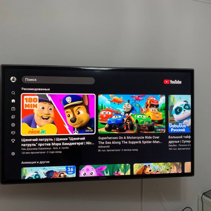 Телевизор Samsung smart tv 46 дюймов ( 116 см)