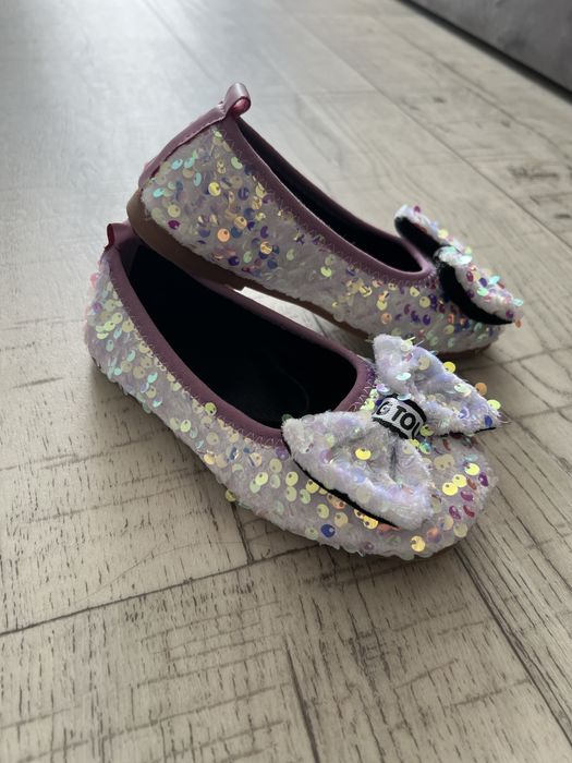 Продам туфли  нарядные