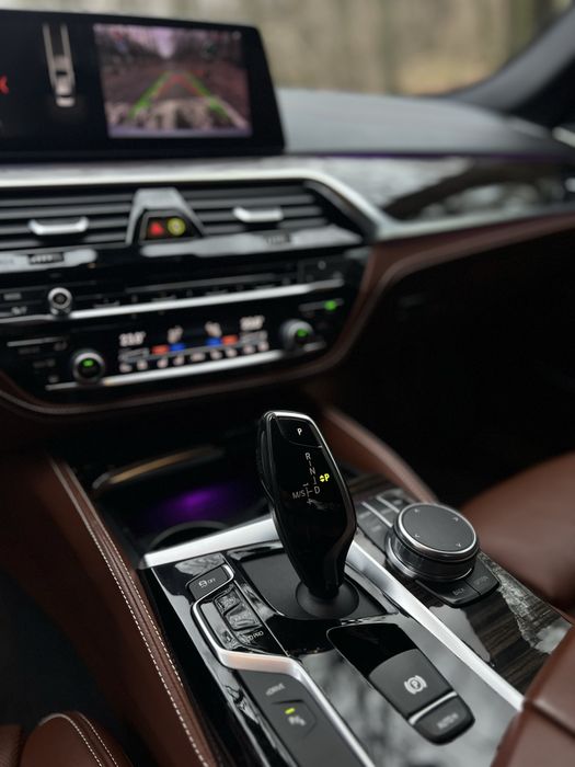 Bmw seria 5 G30 530e INDIVIDUAL