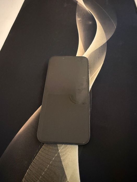 Iphone 14 256gb отличное состояние