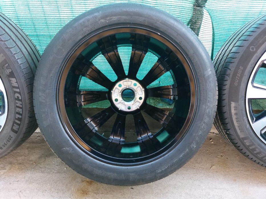 Jante originale Renault 5x114,3 R19