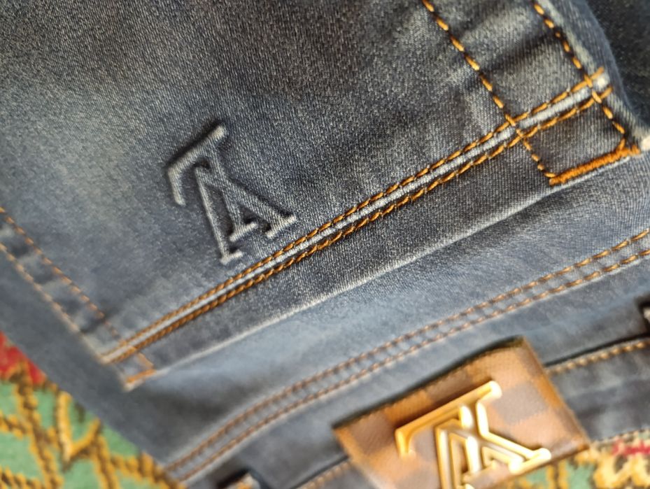 Джинсы мужские Lоuis Vuitton размер 32