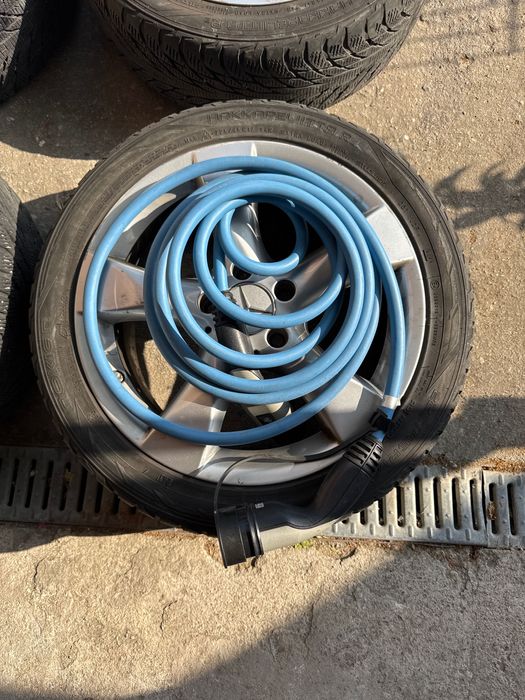 Кабел за зареждане на електрички или хибриден автомобил тип2 32A