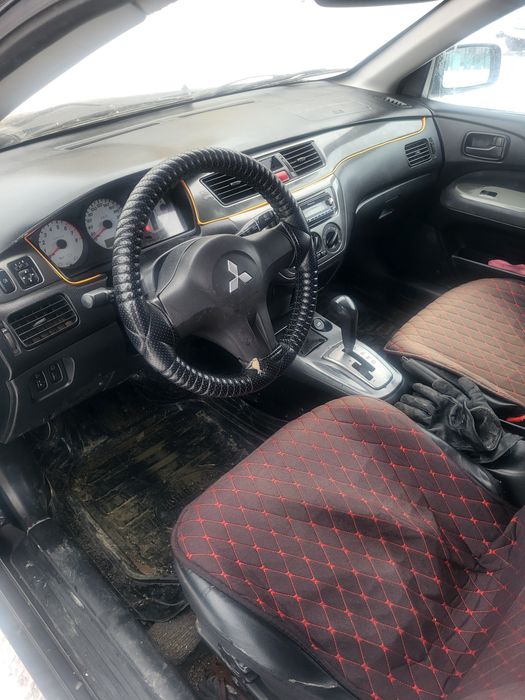 Митсубиси лансер9 2009год