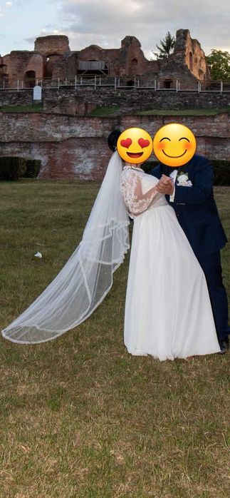 Vand rochie de mireasa