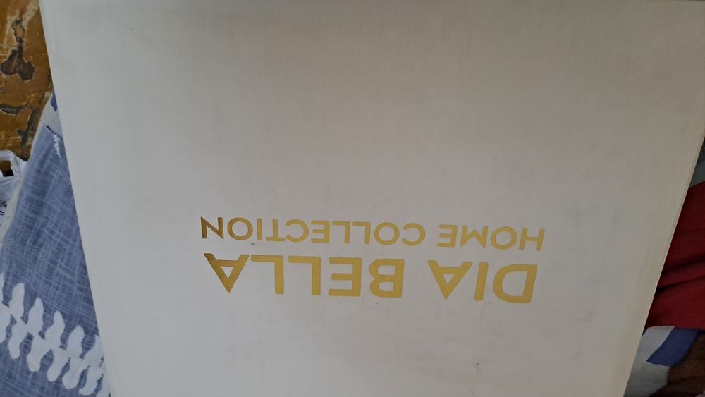 Продам пледы разные