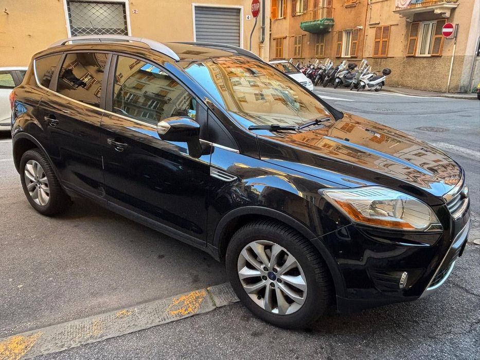 Vând Ford Kuga 4x4 2011