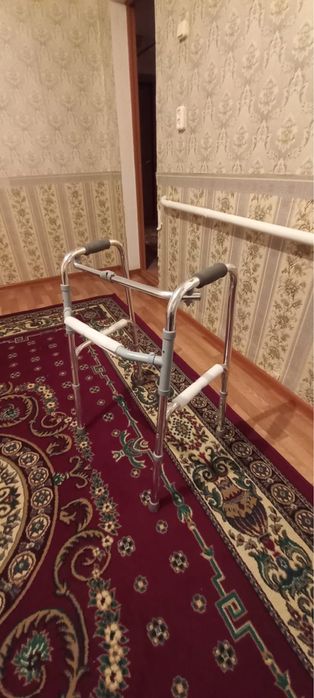 Ходунки для взрослых