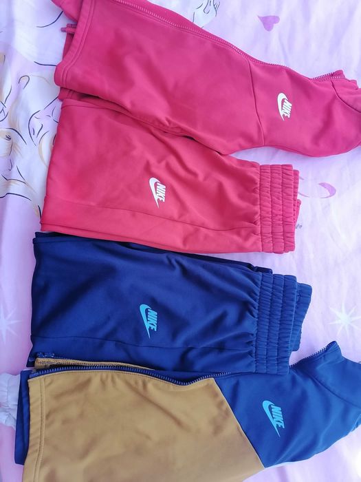 Комплекти Nike за момиче