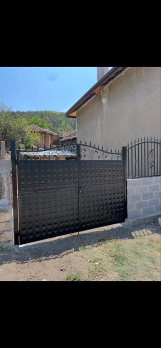 Порти и Огради от Ковано Желязо