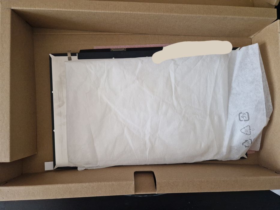 ASUS Vivobook 14 (i3 7th) 512gb, 8gb ram