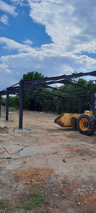 Vand structura din metal 15x10 cu 4 inaltime la 4400 de euro Profile