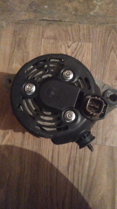 Генератор и стартер для Toyota HILUX