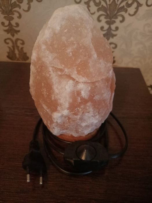Гималайская соляная лампа