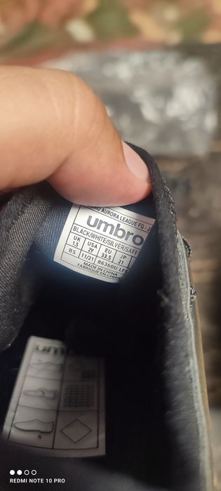 Детски маратонки Umbro нови 33,5