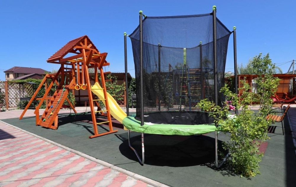 Каркасные батут super sifat