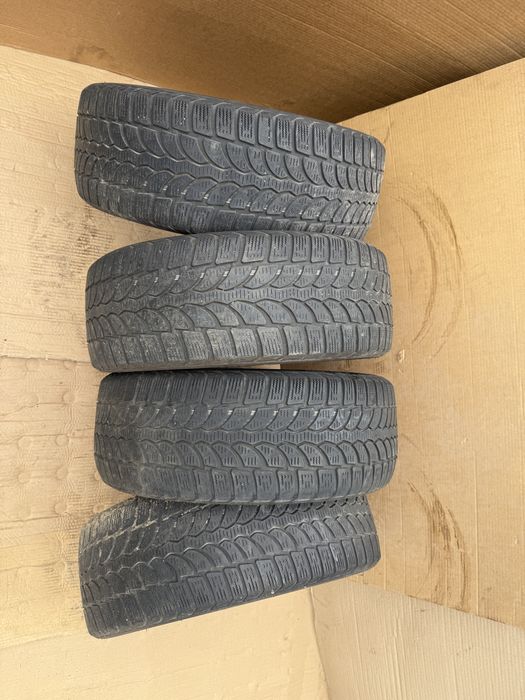 Зимни гуми Bridgestone 205/50 R17 DOT 07/17 6мм